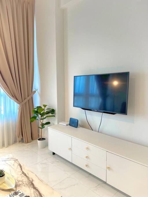 Netflix Two Bedroom Troika Kota Bharu Homestay 118 ภายนอก รูปภาพ