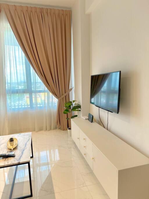 Netflix Two Bedroom Troika Kota Bharu Homestay 118 ภายนอก รูปภาพ